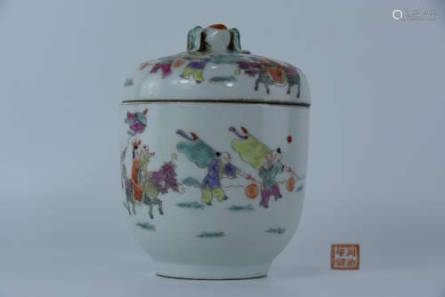 Qing multicolored can