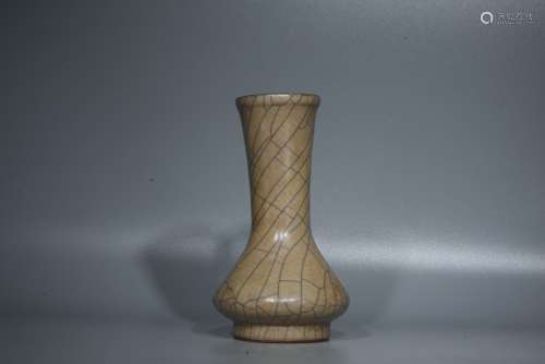 Official kiln bottle of Song Dynasty