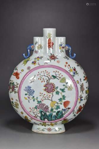 Qing Dynasty Qianlong year powder enamel flower and bird pat...