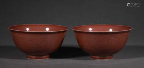 A PAIR OF QING DYNASTY CARVED DRAGON GRAIN BOWLS