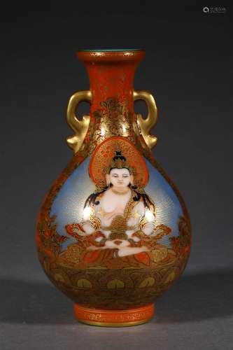 A QING DYNASTY IRON-RED GOLD DRAWING BUDDHA VASE
