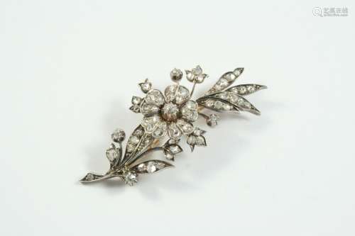 A VICTORIAN DIAMOND SPRAY BROOCH set overall with graduated ...