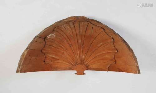 A 18th century pine alcove shell-shaped canopy, 106.5cm wide...