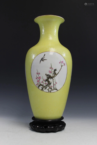 Chinese Yellow Glaze Famille Rose Porcelain Vase. Red