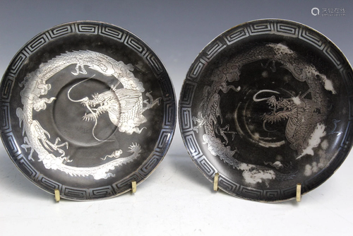 Pair of Japanese hand painted dragon plates.