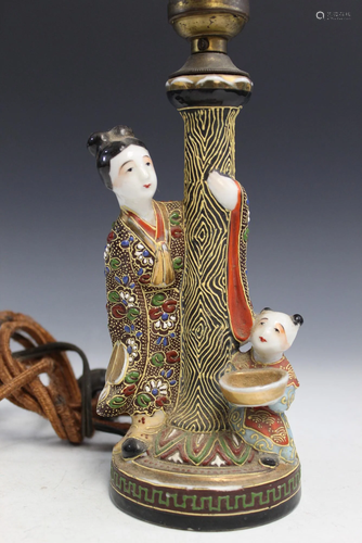 Japanese Porcelain Statue Lamp