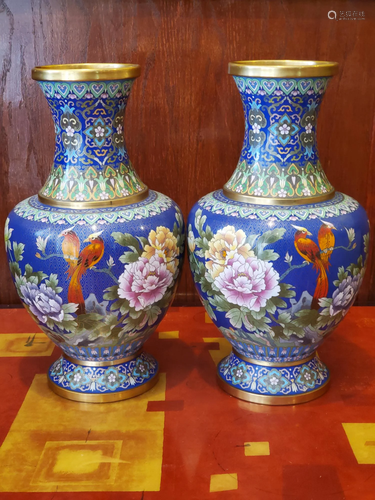 Pair of Chinese cloisonne vases.