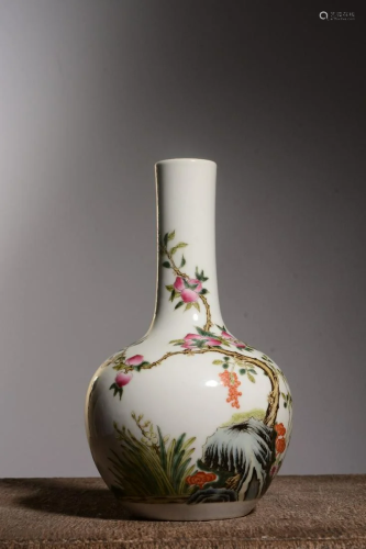 Qing Dynasty Qianlong Year Made Mark Famille Rose