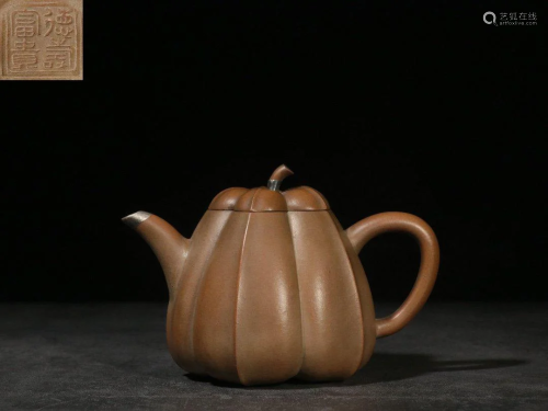 DeShouFuGui' Gourd Shaped Yixing Teapot