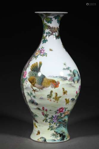 A QING DYNASTY FAMILLE ROSE LUCKY OLIVE BOTTLE