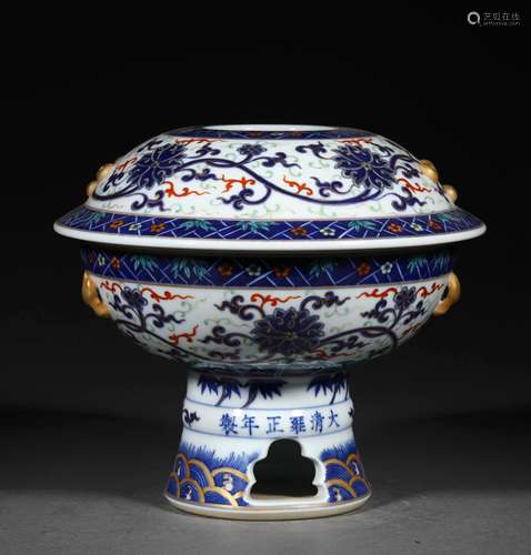 A QING DYNASTY CLASHING COLOR WARMING PAN