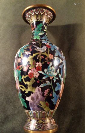 Chinese Famile Rose Tianqiu Vase, Qing Dynasty