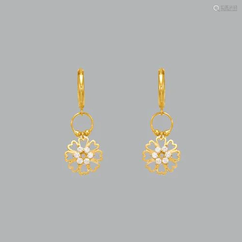 14K YELLOW GOLD LADIES DROP DANGLE FLOWER CZ SET