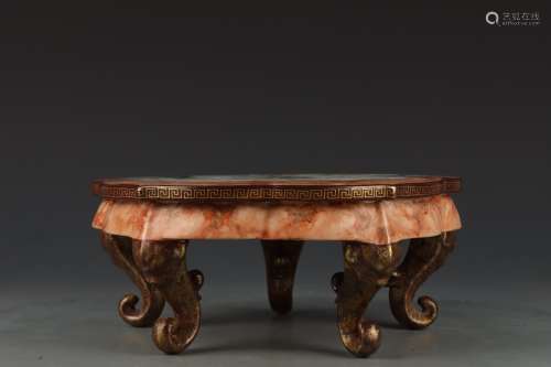 清乾隆-石纹釉仿生瓷墨彩苍龙教子图花口桌
