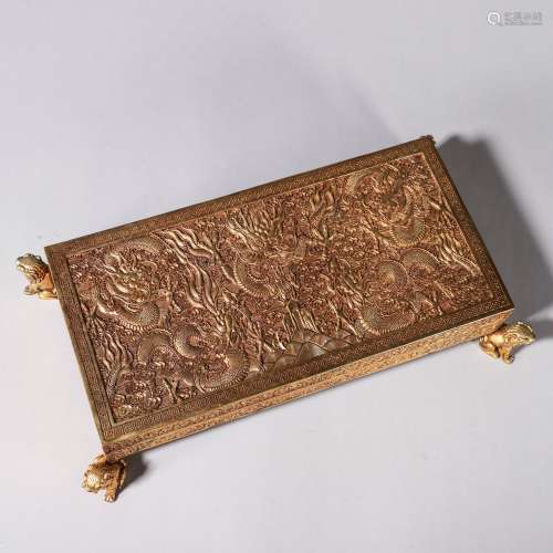 Chinese Bronze gold gilded tablet with pattern of dragon