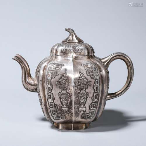 Chinese Silver pot with pattern of dragon