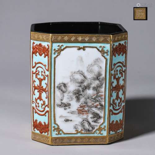 Chinese gold collection painted porcelain brush pot