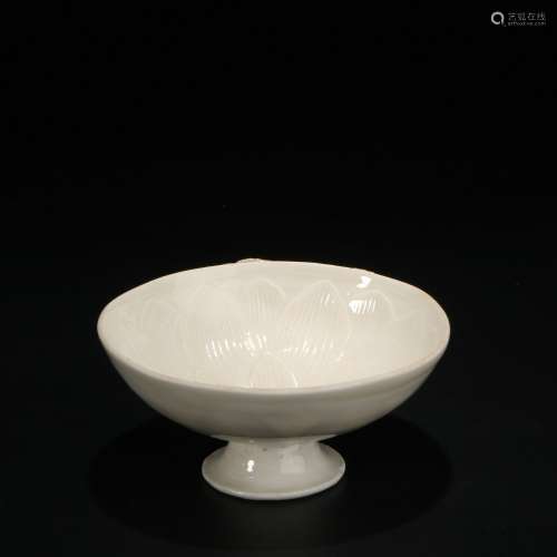 Chinese White glazed porcelain bowl