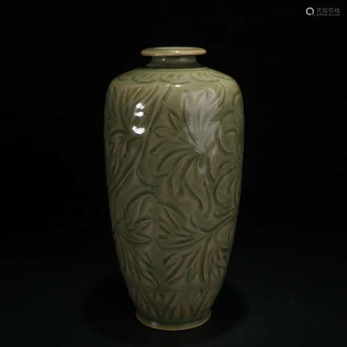 Chinese Yaozhou kiln porcelain bottle