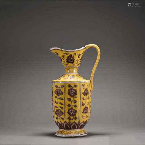 A yellow ground copper-red-glazed pot