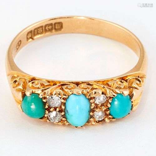 BAGUE EN OR 18 ct turquoise et diamant, trois turquoises ova...