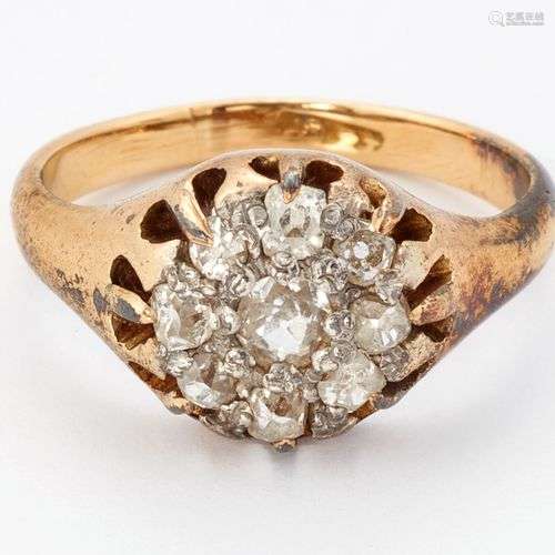 BAGUE CLUSTER EN DIAMANT, neuf diamants de taille ancienne d...