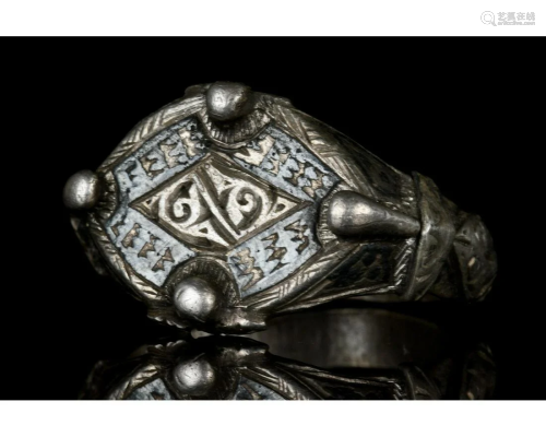MEDIEVAL SILVER AND NIELLO RING WITH PATTERNS