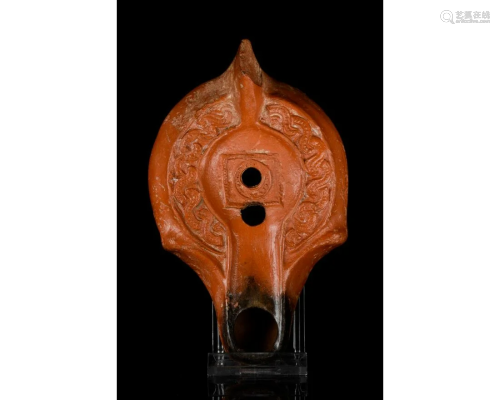 ROMAN TERRACOTTA OIL LAMP WITH DECORATION