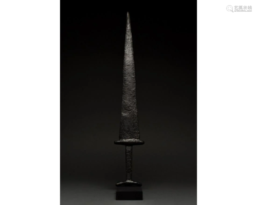 ANCIENT AKINAKES IRON SWORD