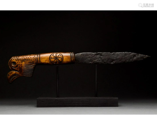 MEDIEVAL KNIFE WITH RAVEN BONE HANDLE