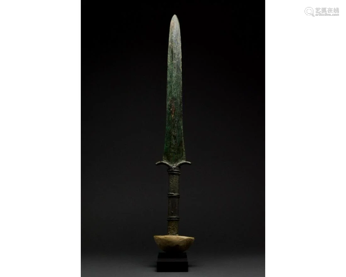 ANCIENT BRONZE SWORD WITH STONE POMMEL