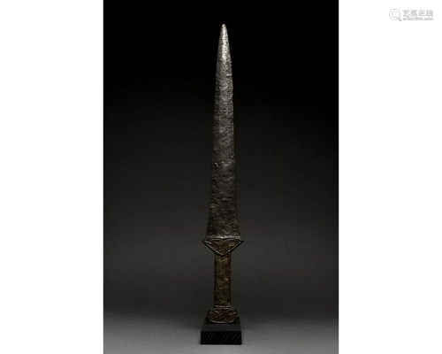 ANCIENT AKINAKES IRON SWORD