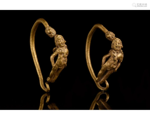 GREEK HELLENISTIC GOLD EARRINGS WITH CUPIDS