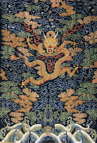 A CHINESE Kesi depicting Dragon