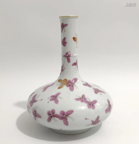 A CHINESE Butterfly garlic vase