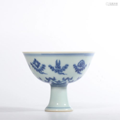 A BLUE AND WHITE STEMBOWL.MARK OF YONGZHENG