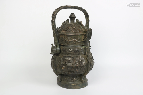 A BRONZE WINE VESSEL AND COVER.SONG PERIOD