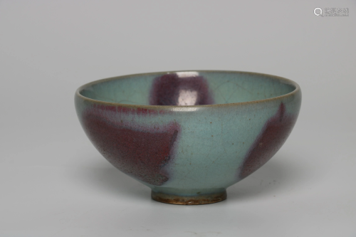 A JUNYAO-GLAZED BOWL.SONG PERIOD