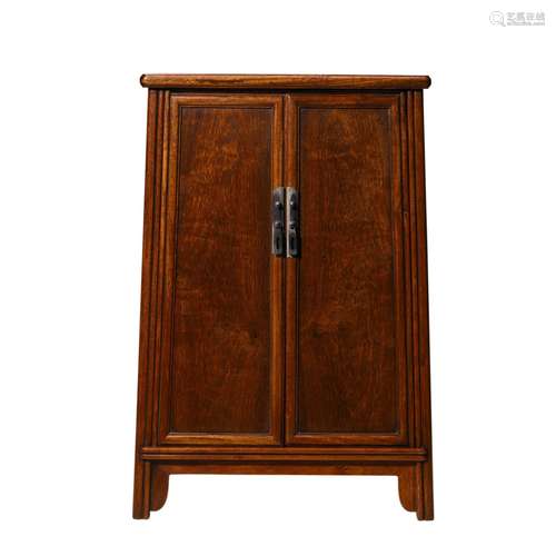 Round Corner Cabinet