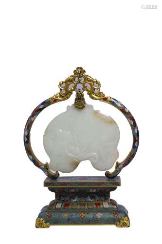 A Vase Shape Jade with Cloisonne and Enamel Decoration