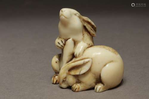 A late 18th century Japanese netsuke from Edo period