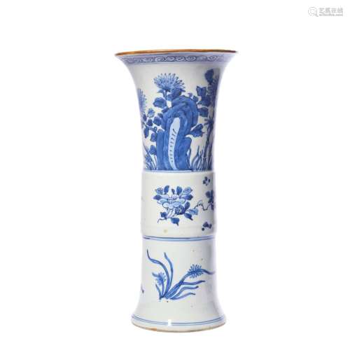 Flower Pattern Blue and White Porcelain Flower Vase