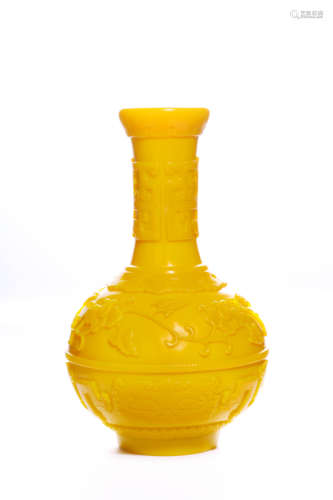 Dragon Pattern Yellow Glaze Vase