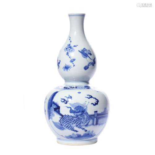 Gourd Shape Blue and White Porcelain Vase