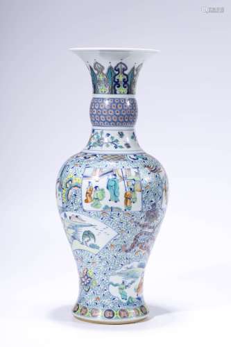 Figure and Shanshui Patter Doucai Vase