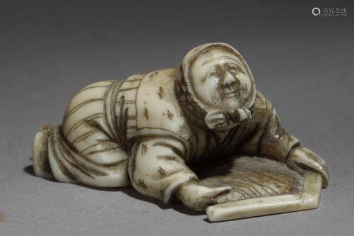 A 19th century Japanese netsuke from Edo period