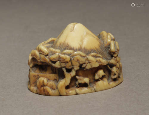 A late 19th century Japanese netsuke from Meiji period. Sign...