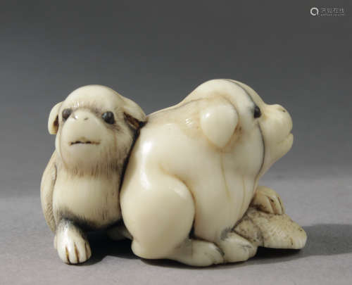 An early 19th century Japanese netsuke from Edo period. Sign...