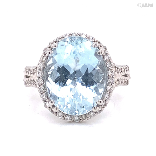 18K Diamond Aqua Ring