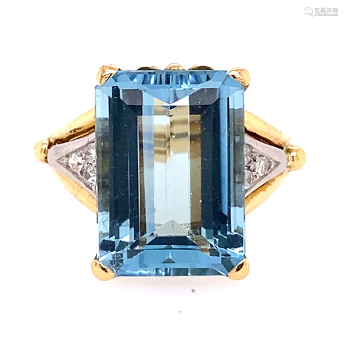 18k Aqua Diamond Ring